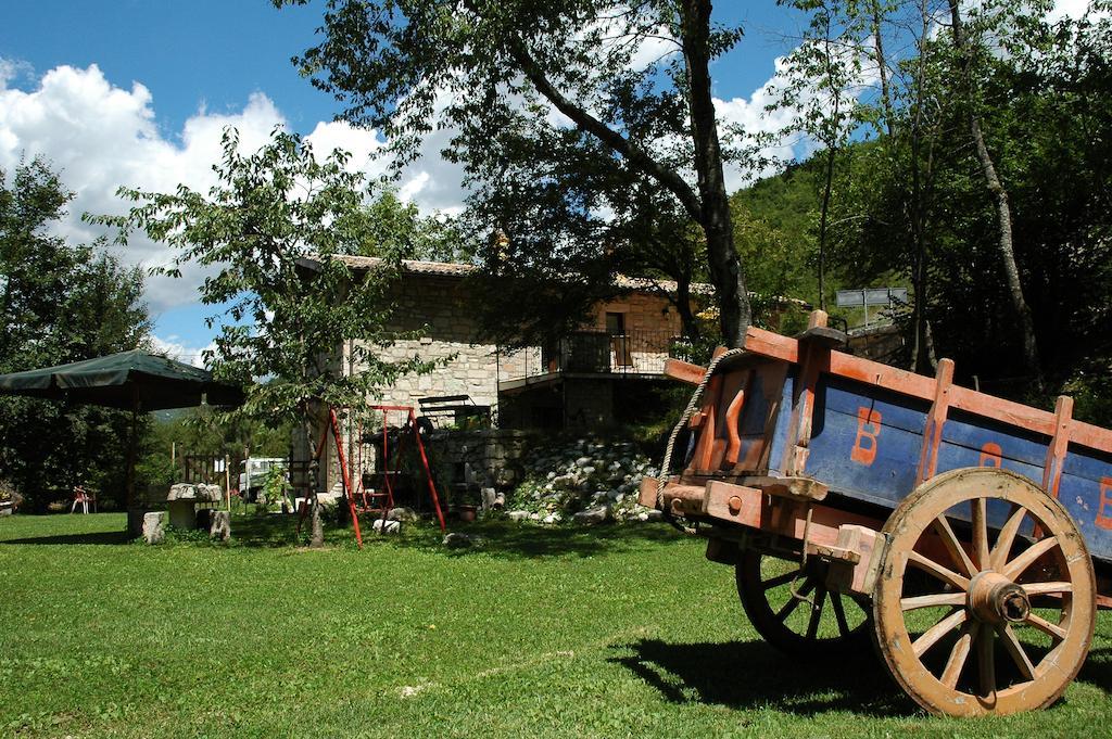 La Mola Maringalli Casa de hóspedes Cascia Exterior foto